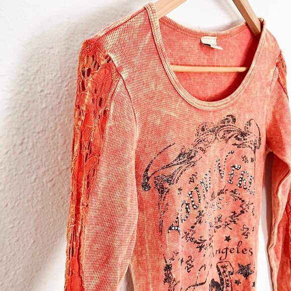 Buckle Daytrip Mineral Wash Thermal Distressed Long Sleeve Top - Picture 7 of 10